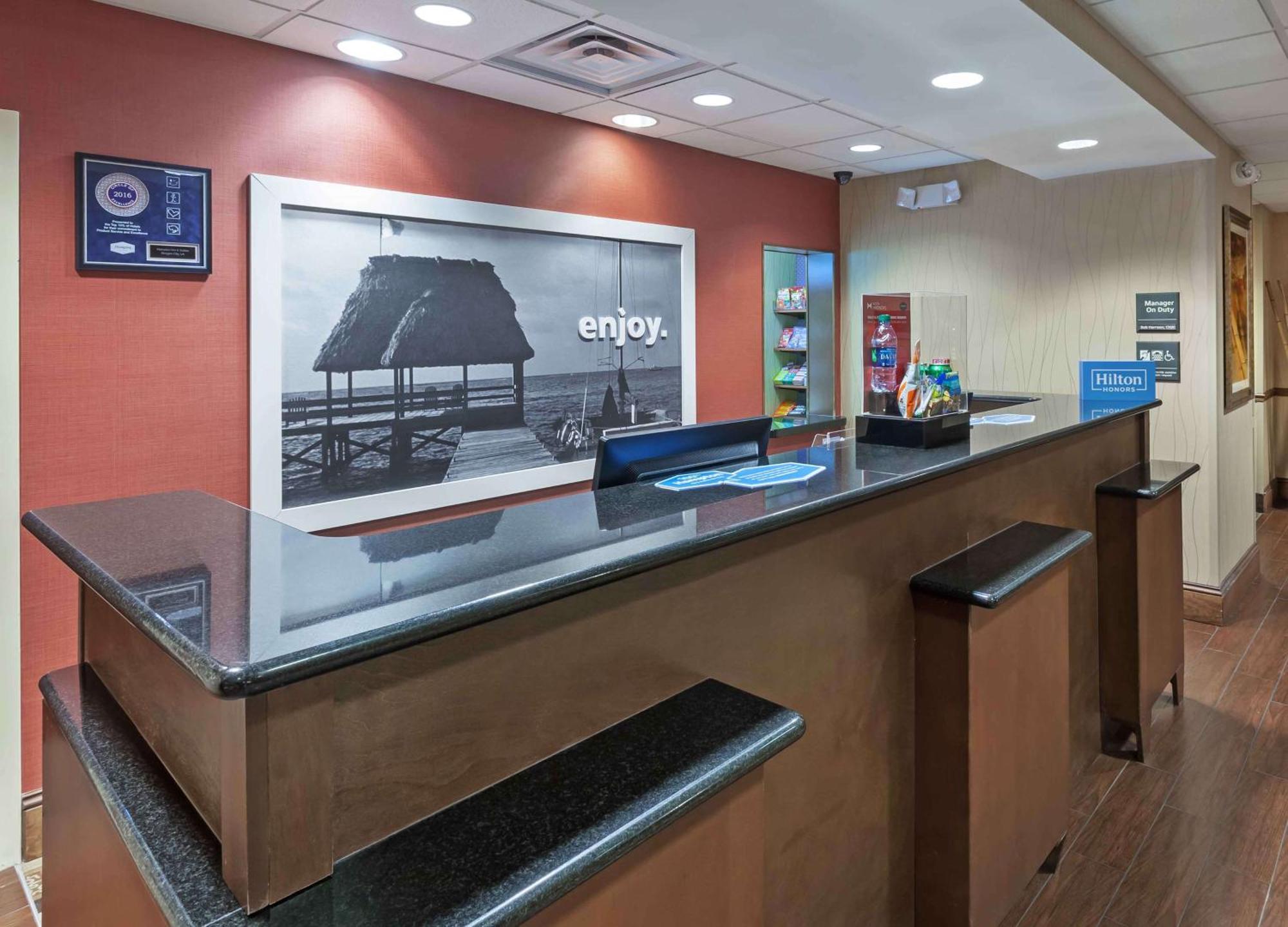 Hampton Inn & Suites Morgan City Exterior foto